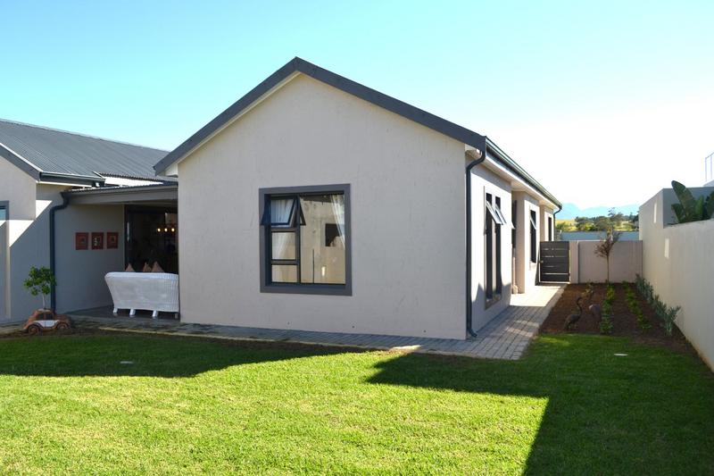 3 Bedroom Property for Sale in Le Grand Golf Estate Western Cape